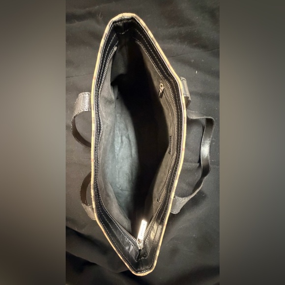 Burberry Beige and Black Plaid Tote Bag - Picture 5 of 7